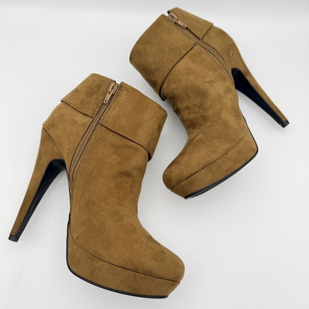 GBG Los Angeles Women Ankle Booties Olive Brown Suede Platform Stiletto Size 9